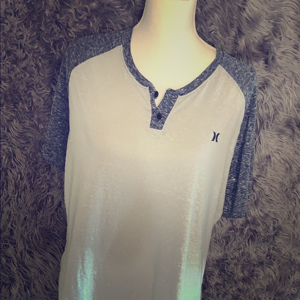 Hurley • XL • Men’s T-shirt